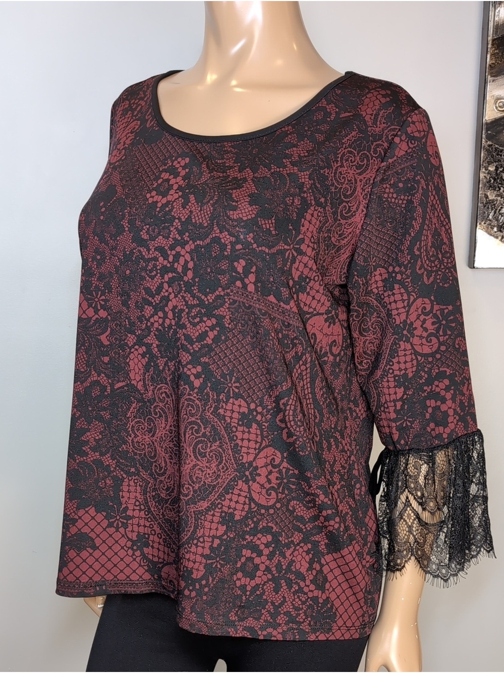 Laura Gothic Lace Blouse Womens Size XL Red Black Vamp Romantic Moody Floral - Picture 3 of 10